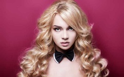 公交车后车座的疯狂的做细节描写